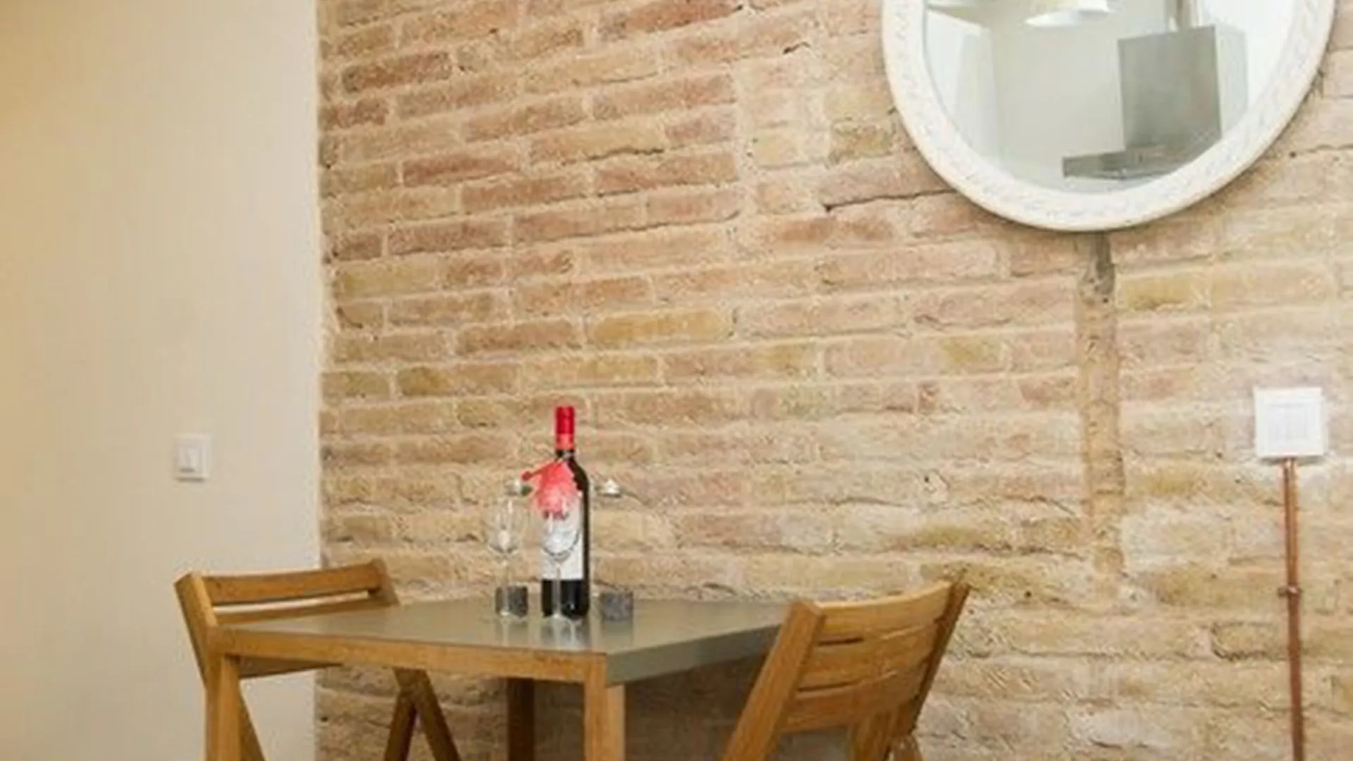 Hotel Apartments Sfamilia Barcelona