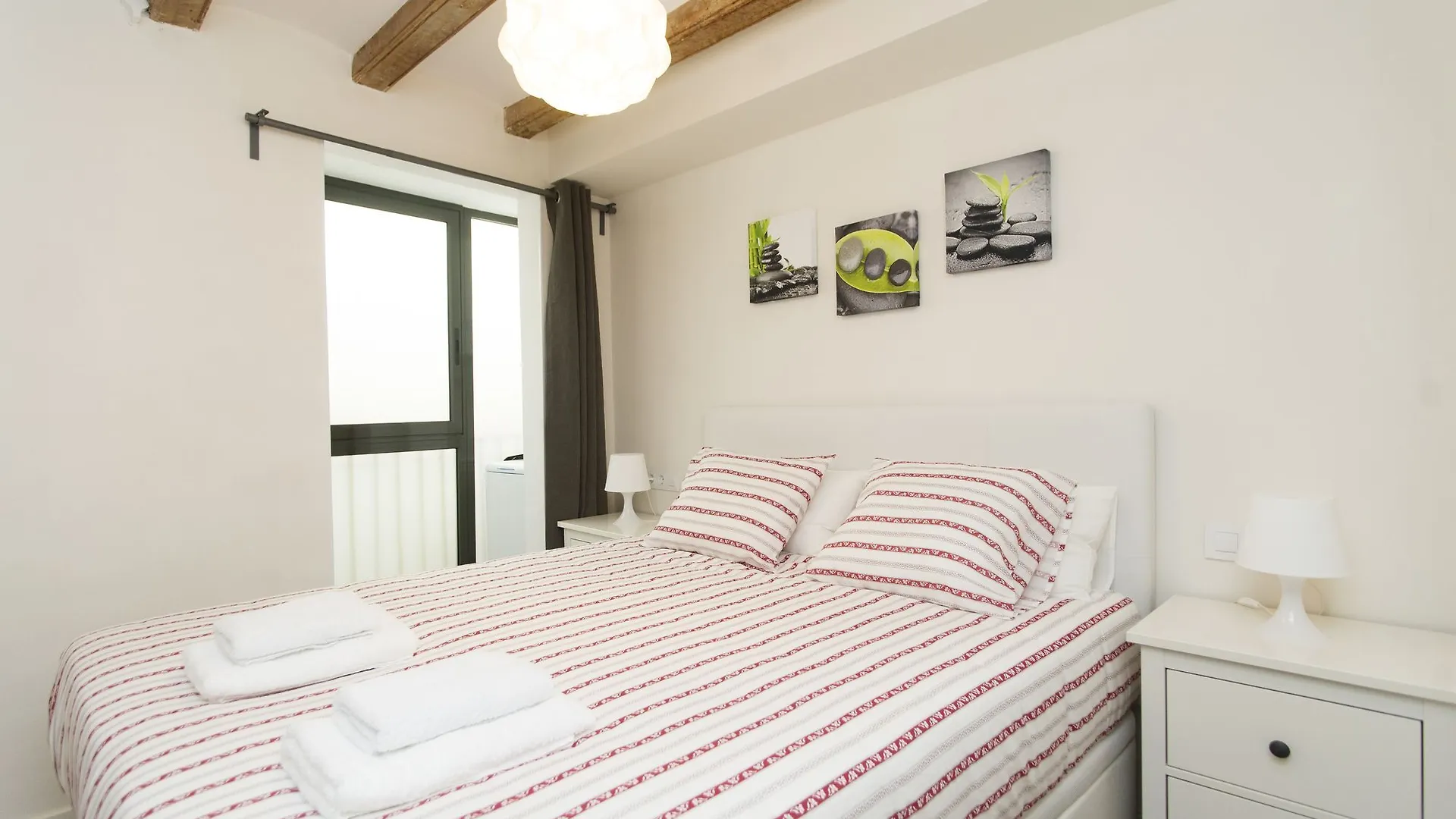 Apartments Sfamilia Barcelona 3*,  Spain