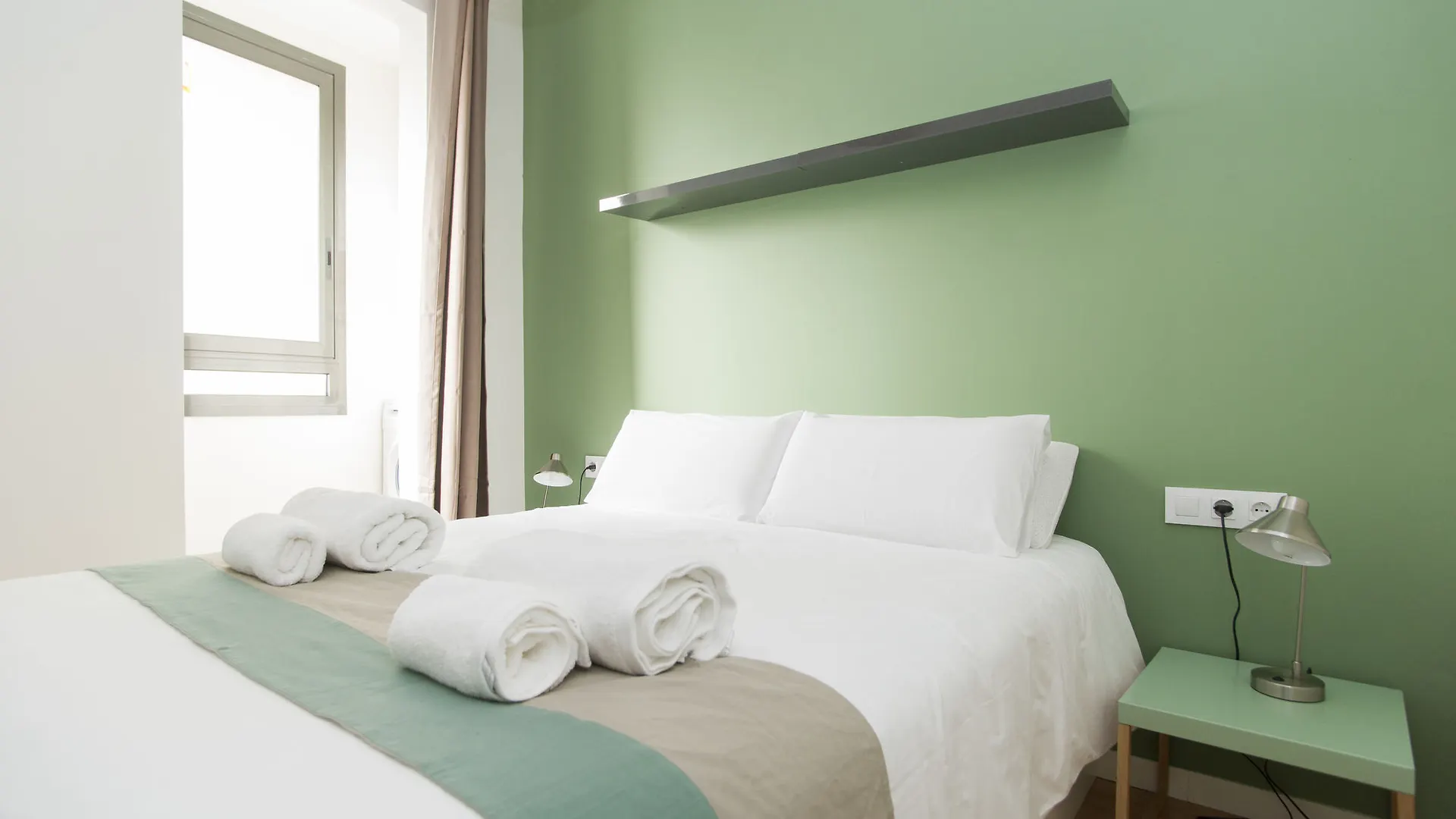 Apartments Sfamilia Barcelona