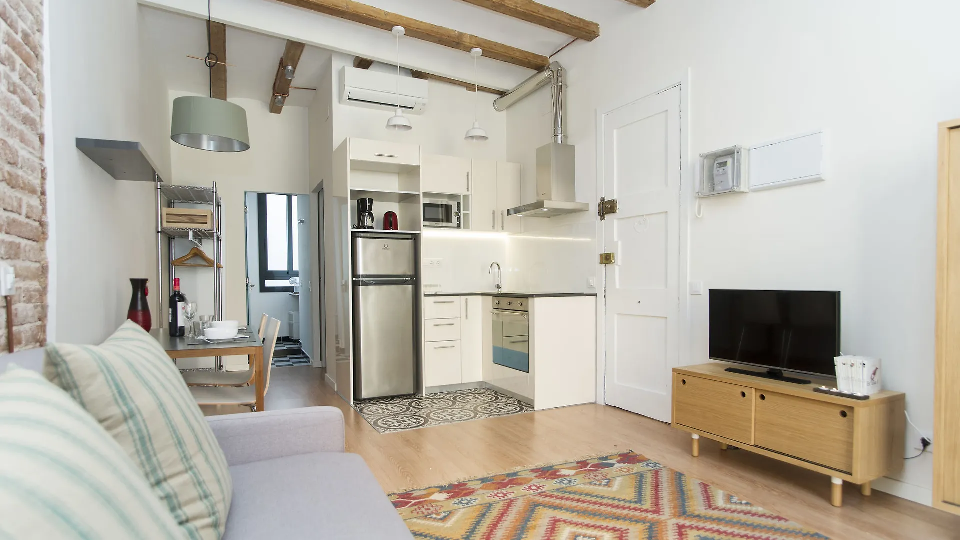 Apartments Sfamilia Barcelona